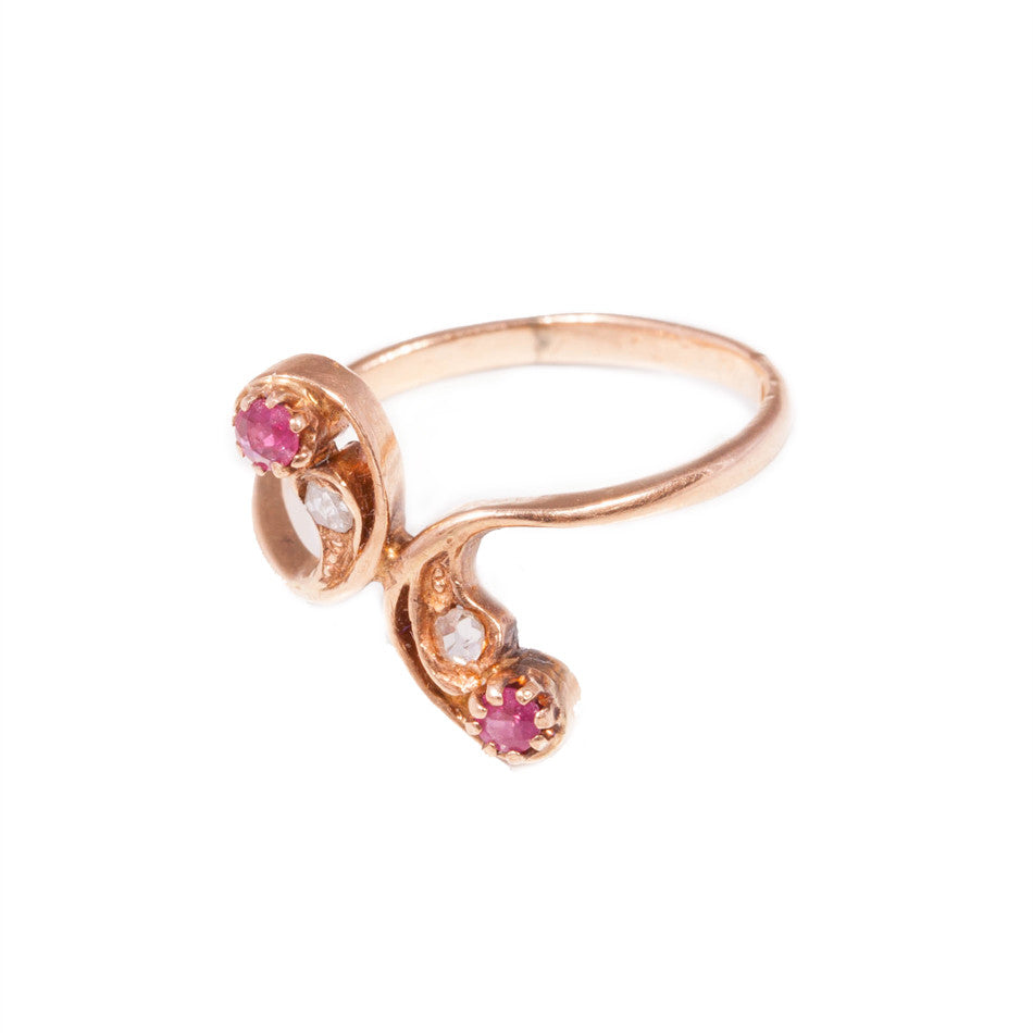 Art Nouveau Ruby & Diamond Ring in 14ct