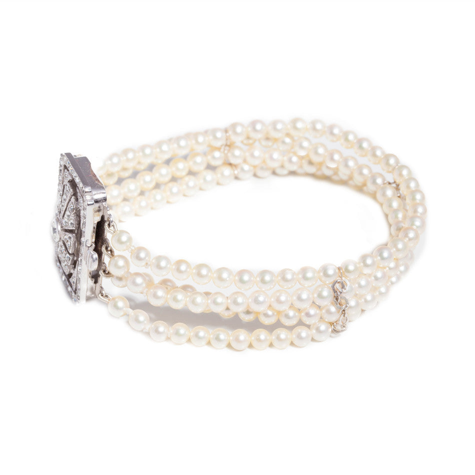 Cultured Pearl Bracelet with Siliver clasp