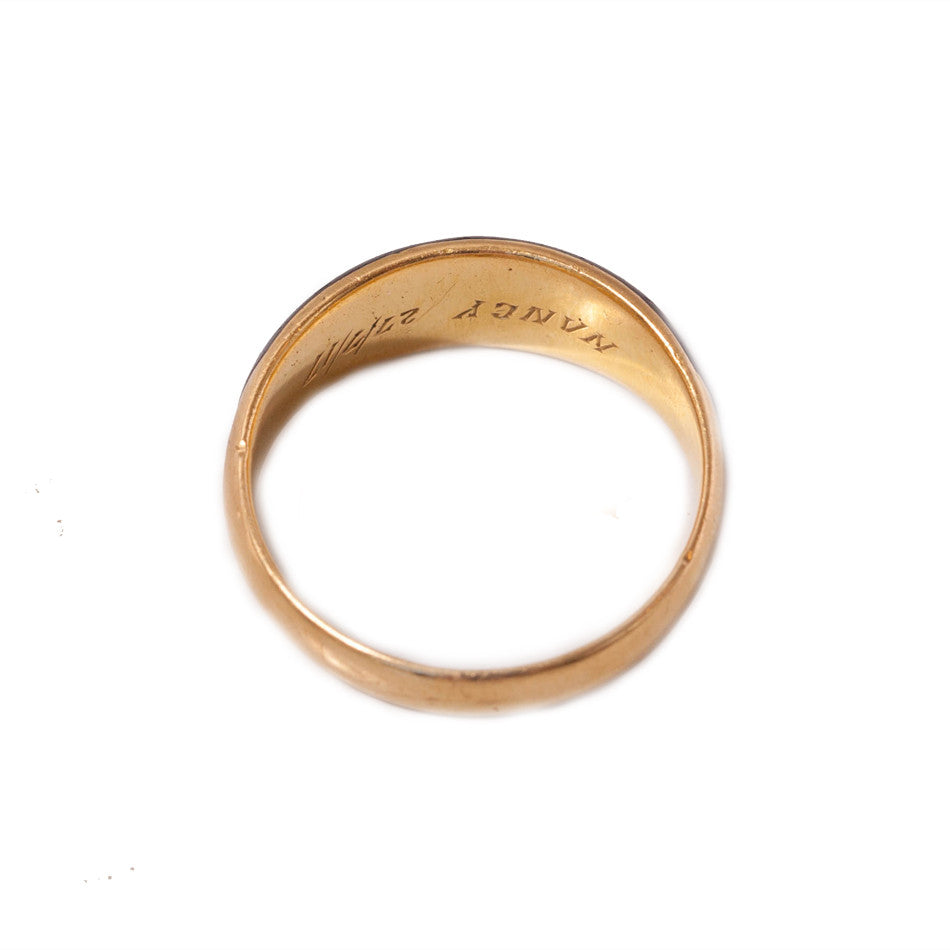 Victorian Pearl Mourning ring in 18ct