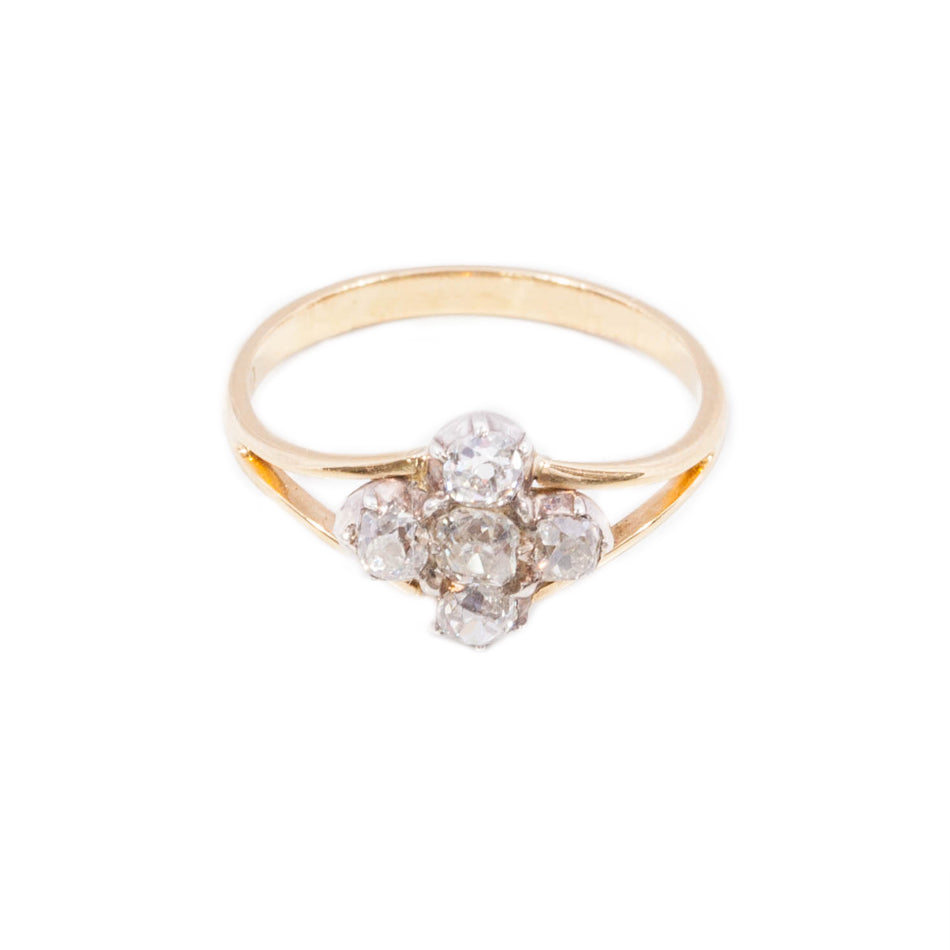 Vintage old cut diamond ring set in 18ct yellow gold front
