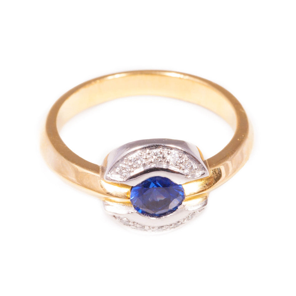 Vintage Ceylon Sapphire & Diamond ring in 18ct