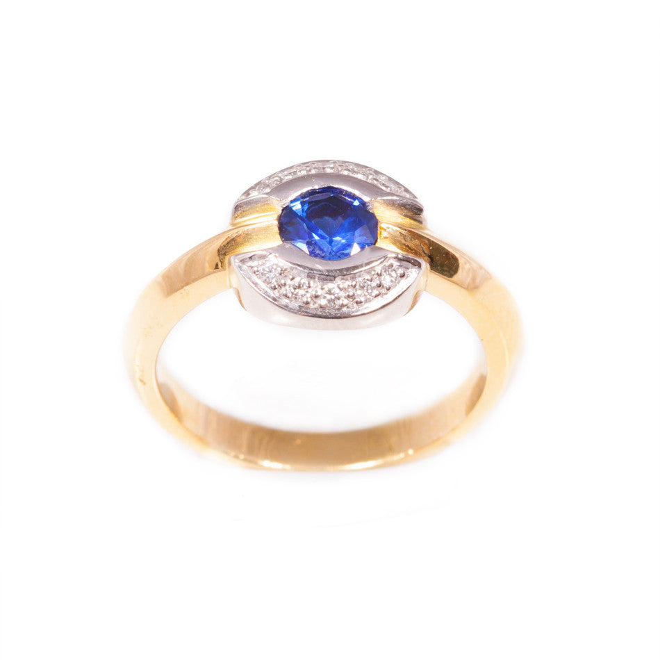 Vintage Ceylon Sapphire & Diamond ring in 18ct
