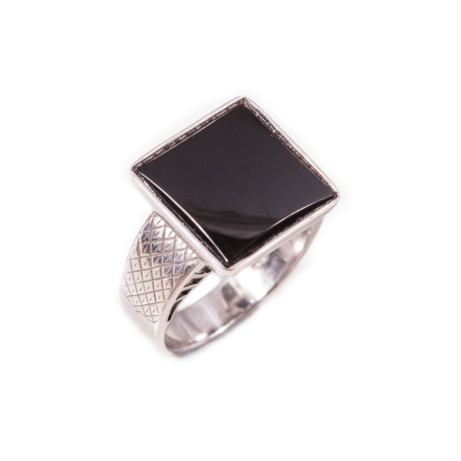 Vintage square onyx ring in 9ct white gold