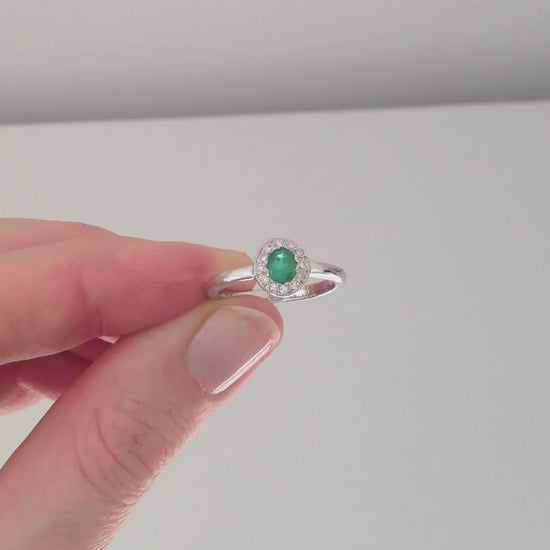 Art Deco Style Emerald & Diamond Ring in 18ct white gold