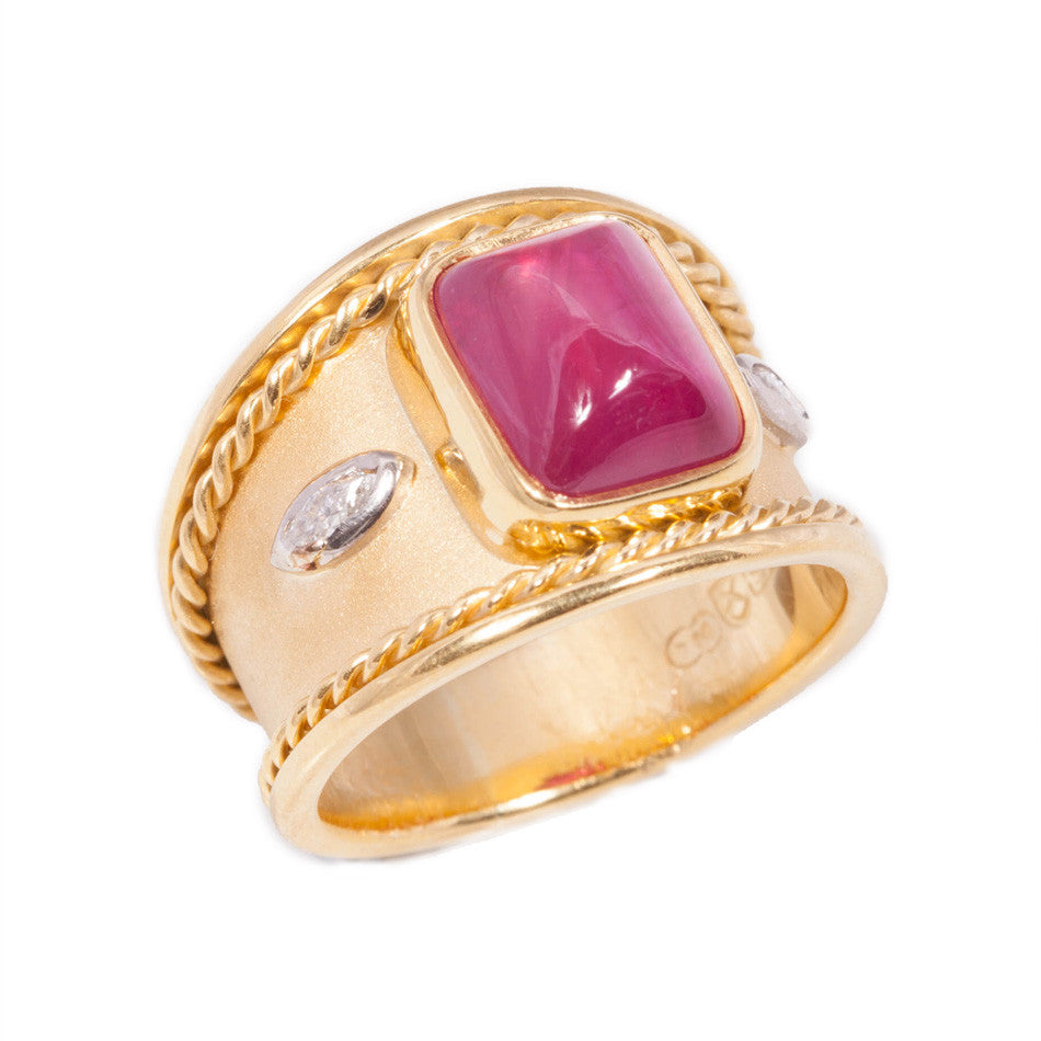 Cabachon Ruby and Diamond ring in 18ct