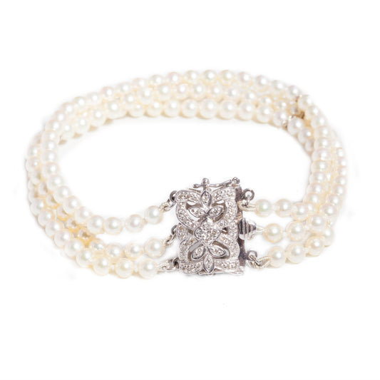 Cultured Pearl Bracelet with Diamond & 18ct clasp