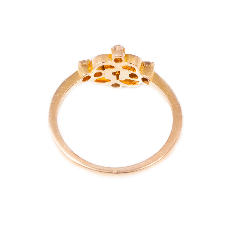 Vintage fleur de lys diamond ring in 18ct yellow gold