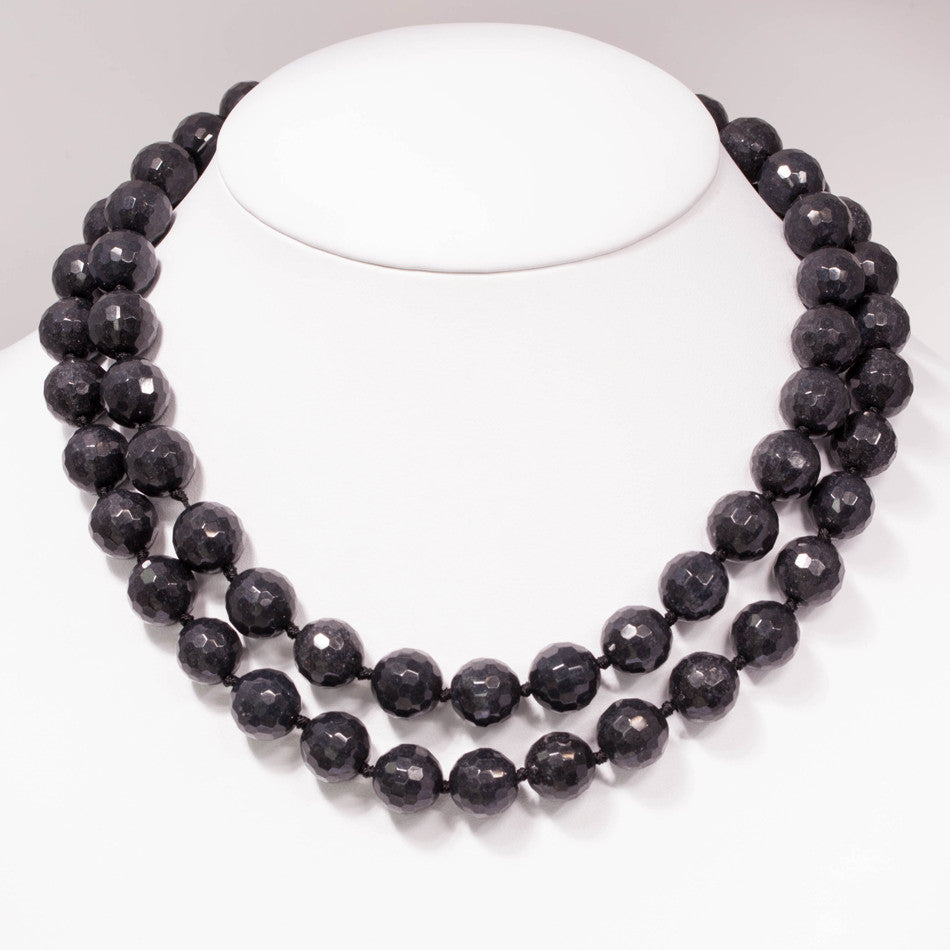 "Sophisticated mist" necklace