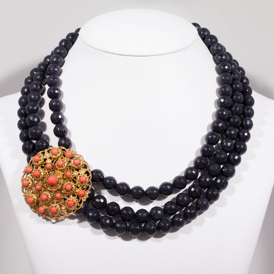 "It's a grey thing" necklace